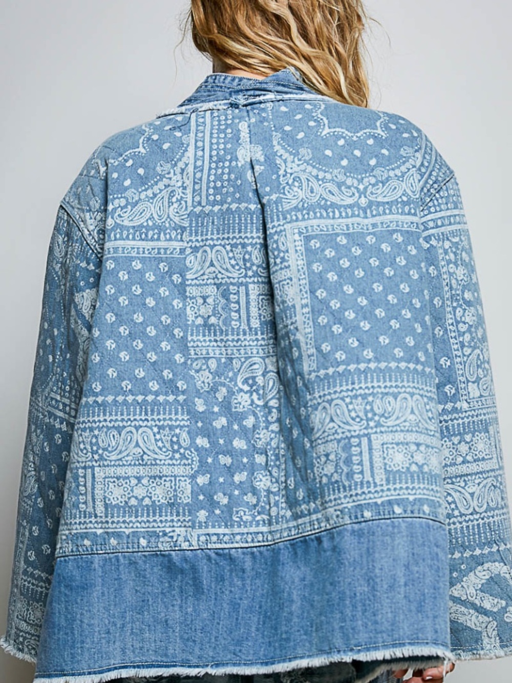 POL Light Wash Denim Paisley Print Embroidered Pockets Frayed Detail jacket - Picture 7 of 7